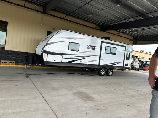 Keshia's Coleman 2515 RL ultra lite Travel Trailer