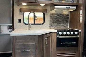 Scott's Forest river Cherokee gray wolf 26dbh Travel Trailer