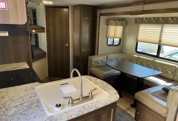 2017 Keystone Bullet Ultra Lite Travel Trailer