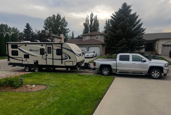 2017 Keystone Bullet Ultra Lite Travel Trailer