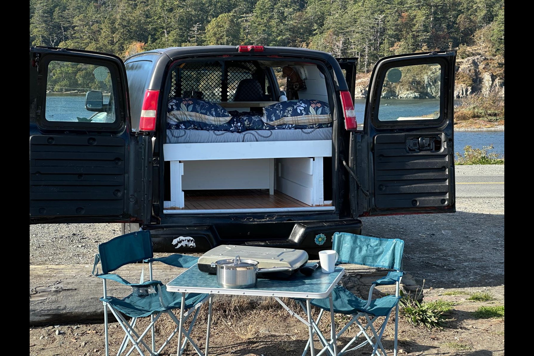 Daisys Adventure Van