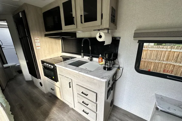 2022 East to West Travel Trailer