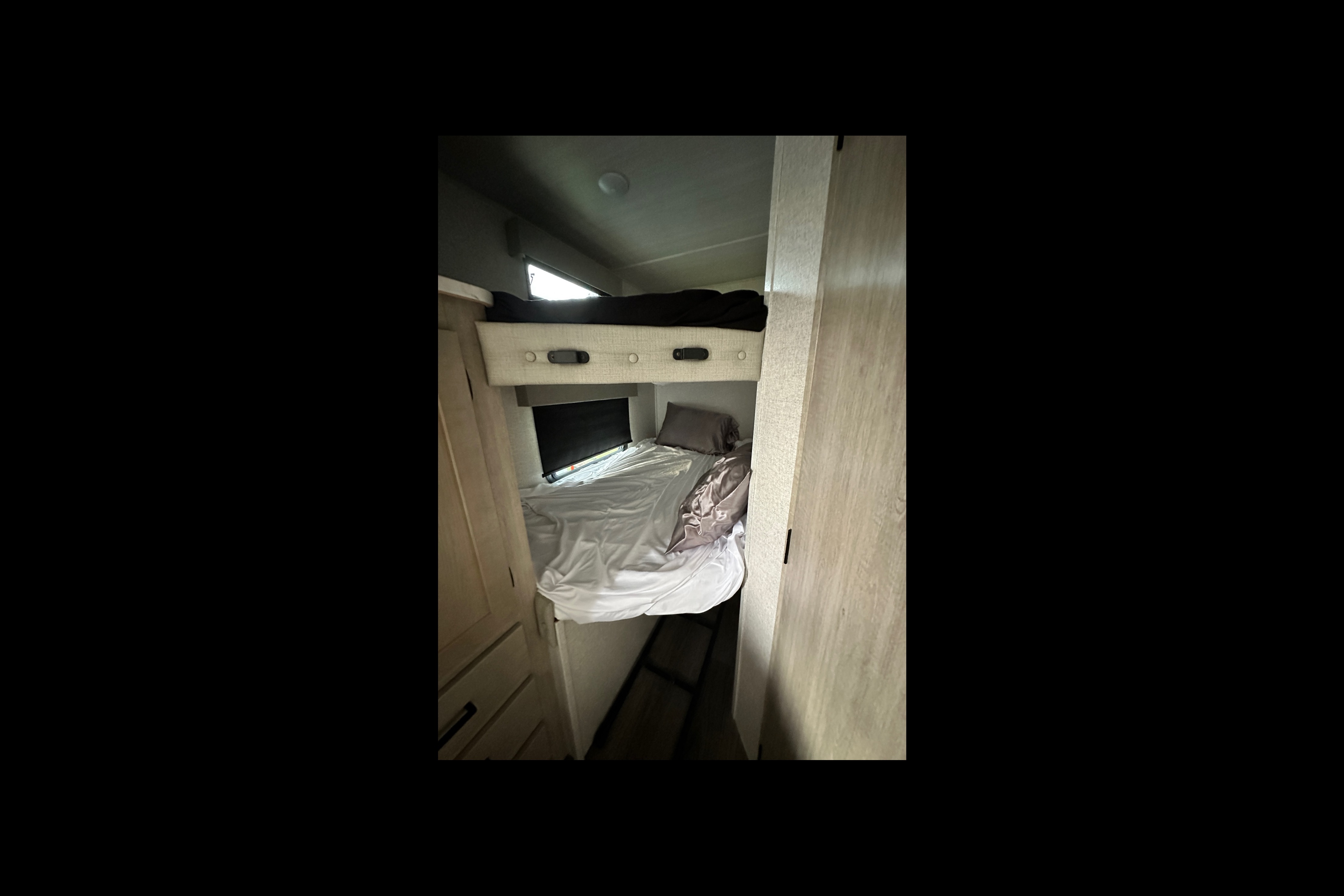2022 East to West Travel Trailer
