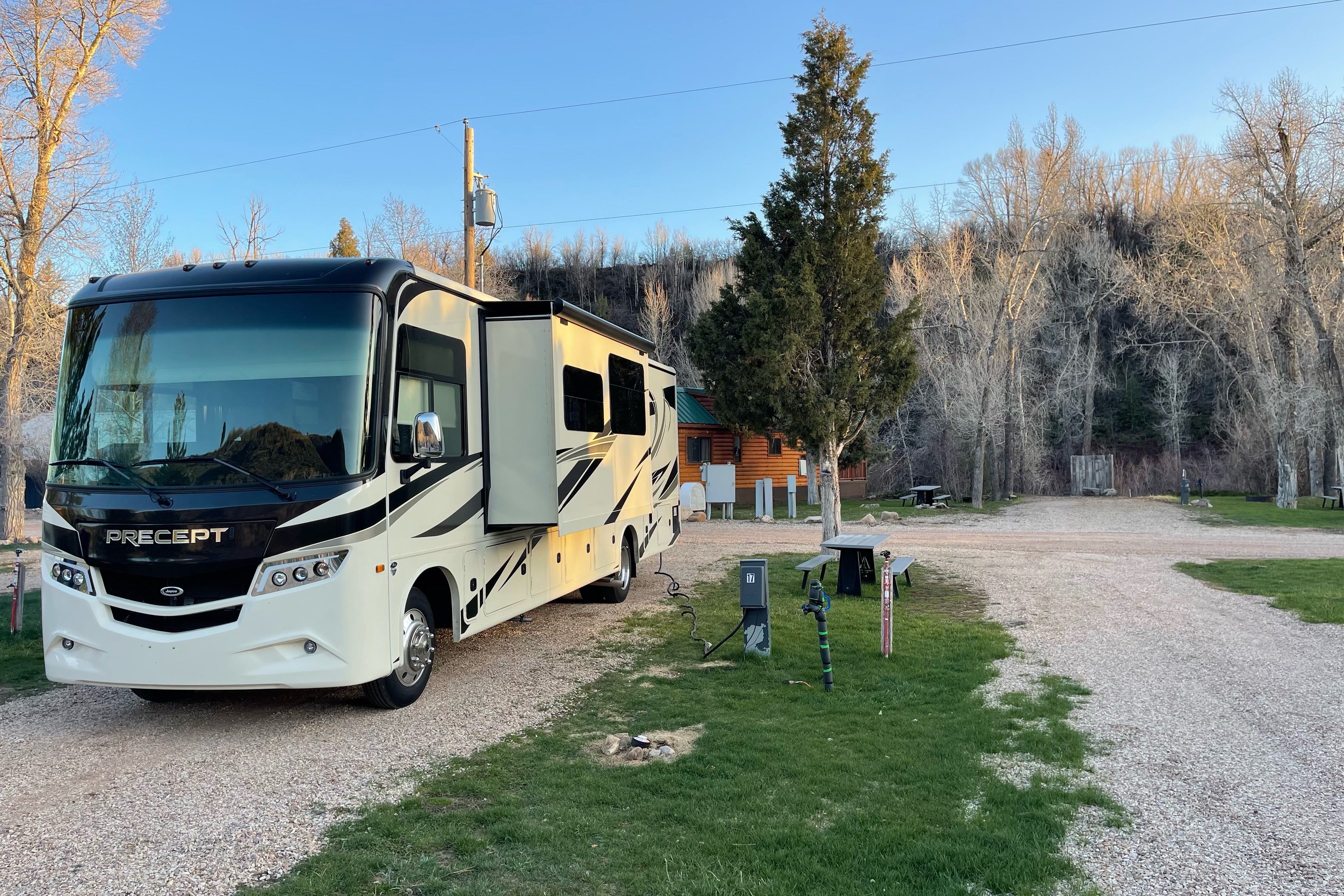 Lee's Jayco Precept Class A