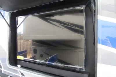 East FL: 2022 Thor-Master Suite, 2 Full Baths & Bunk Beds