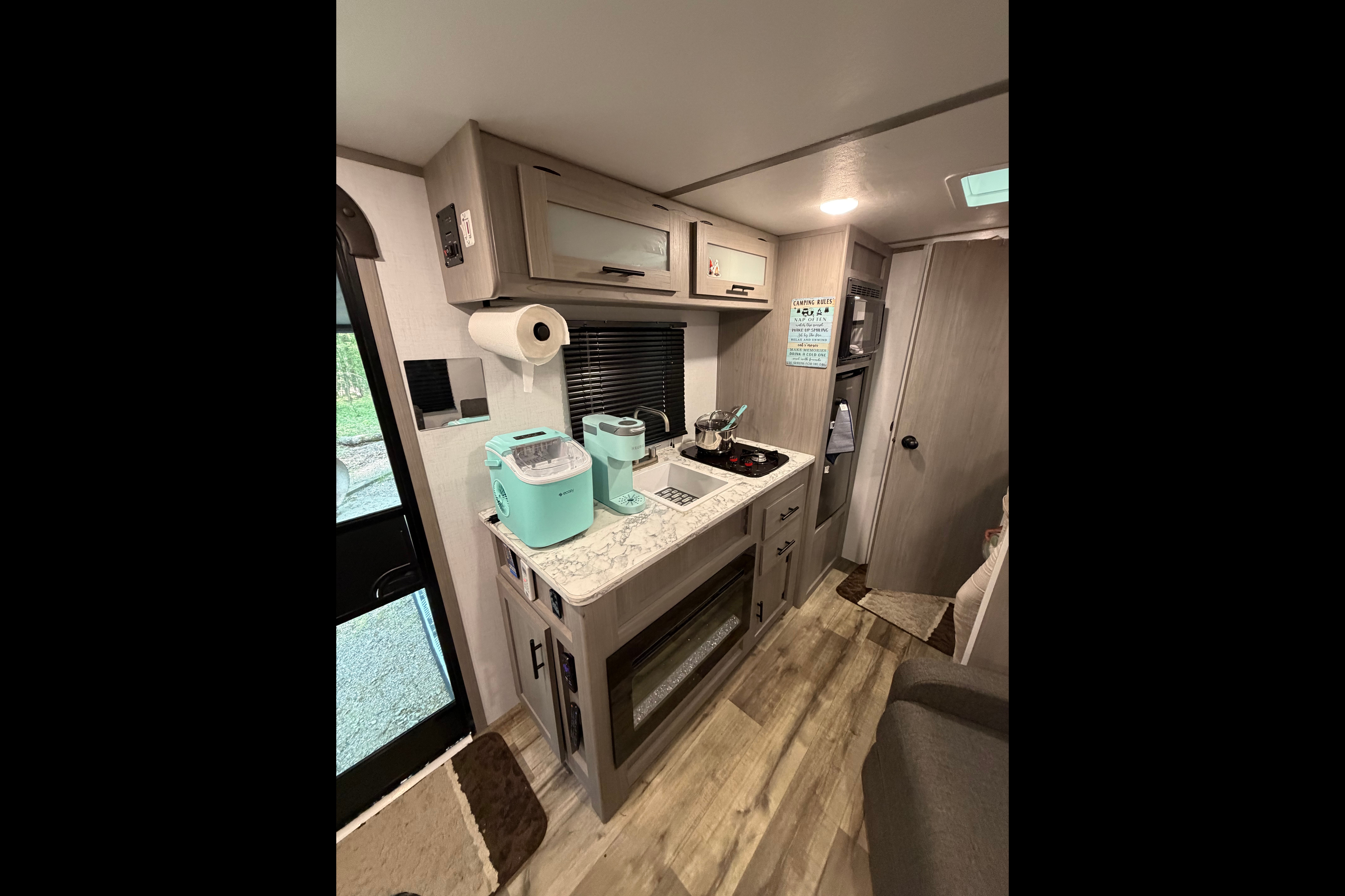 2024 Coleman Camper (Sleeps 4)