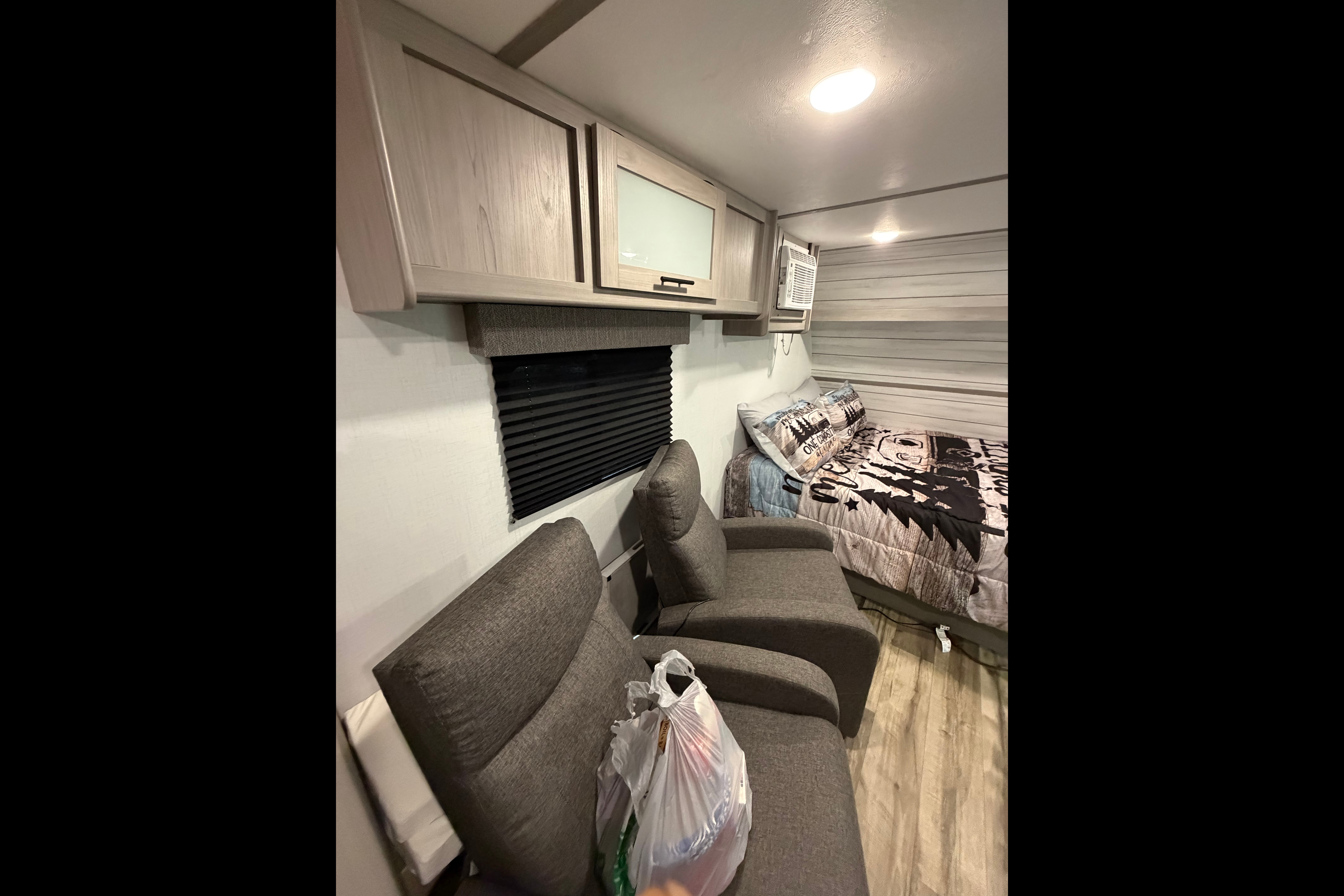 2024 Coleman Camper (Sleeps 4)