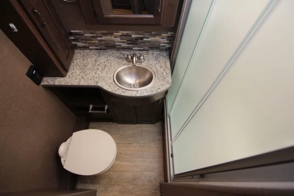 Luxury RV Camping - Thor Hurricane Class A