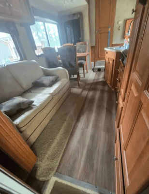 Longhorn Customs 2007 Gulf Stream Enduramax Fifth Wheel Toy Hauler your home away from home