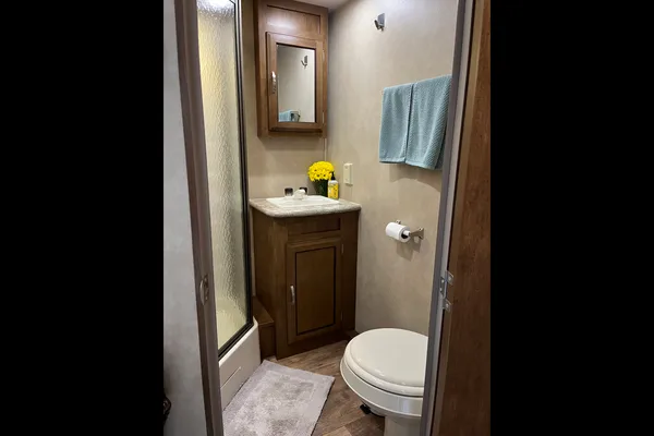 RV Glamping in Relaxing Avila Beach And Surrounding Areas!