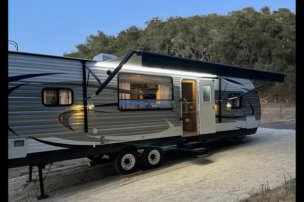 RV Glamping in Relaxing Avila Beach And Surrounding Areas!