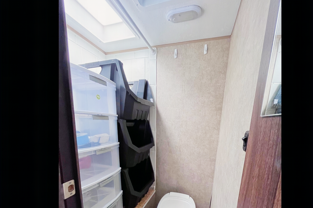 Jenny's Coachmen Clipper. 17 BH Travel Trailer