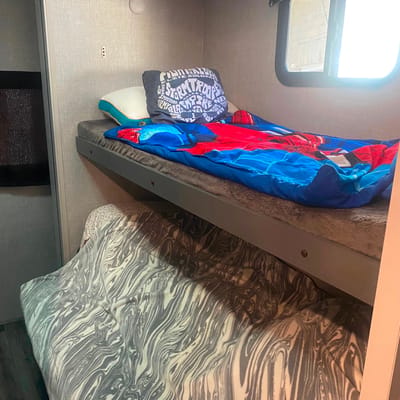 Roberto's Volante Volante Travel Trailer