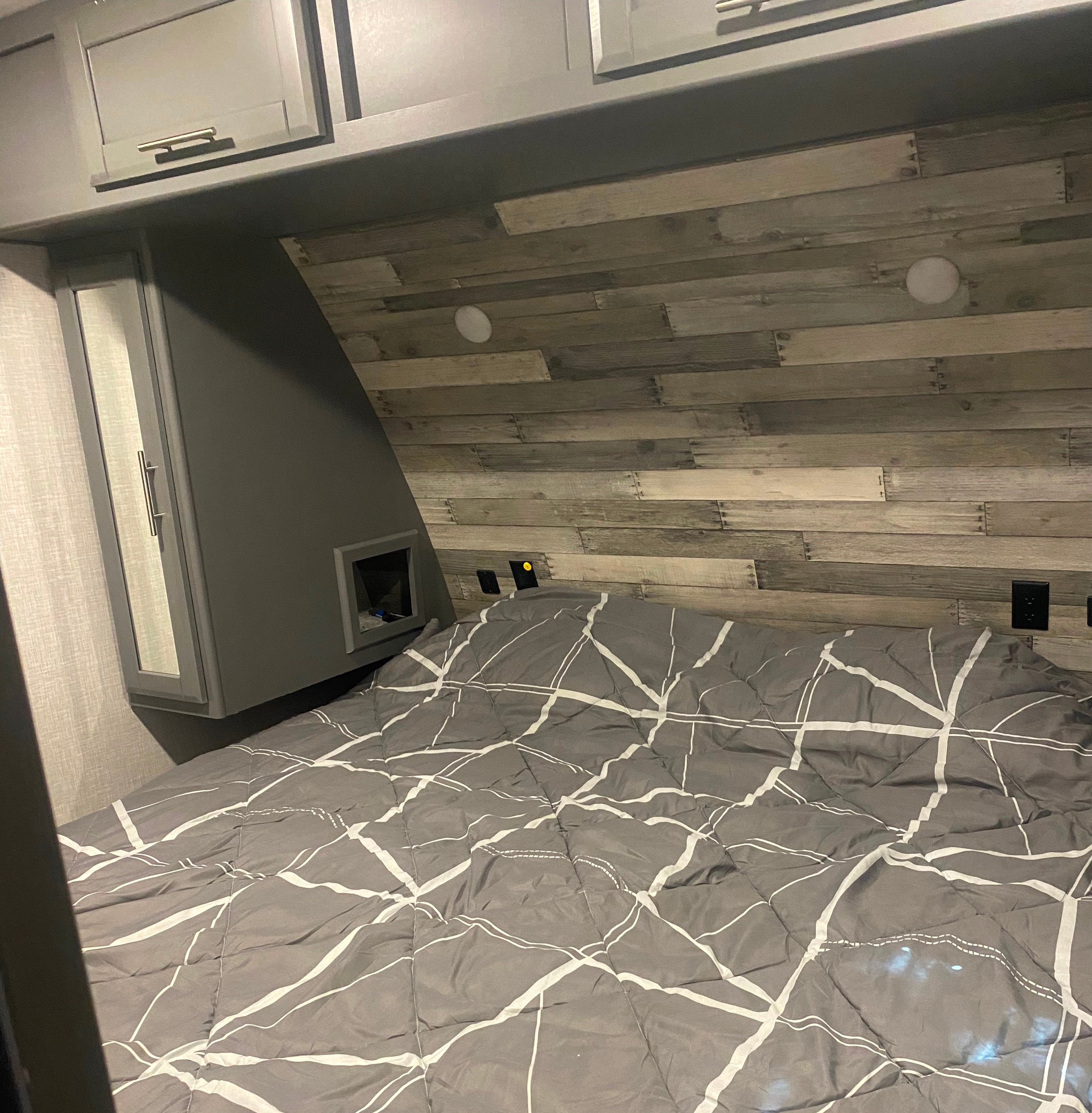 Roberto's Volante Volante Travel Trailer