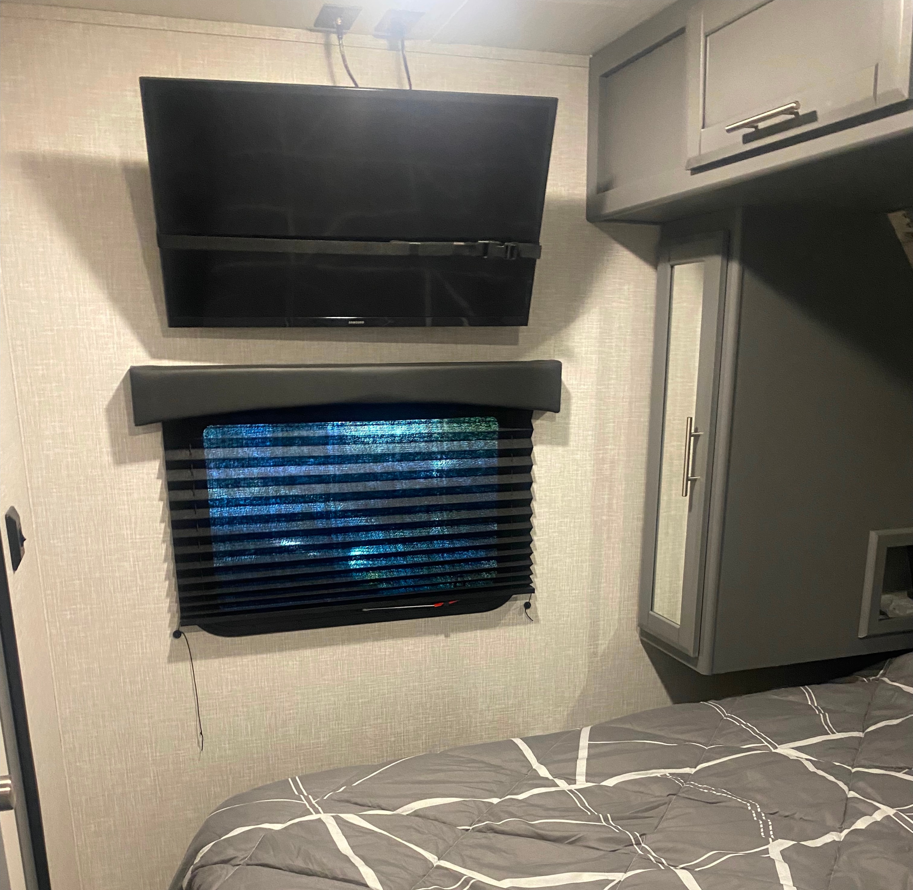 Roberto's Volante Volante Travel Trailer