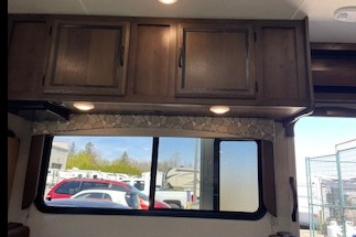 Cheryl's 2017 Coachmen Class C **Special $150 Price May/June + $175 July/August**