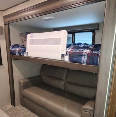 Shy's Grand Design Reflection 312BHTS Travel Trailer