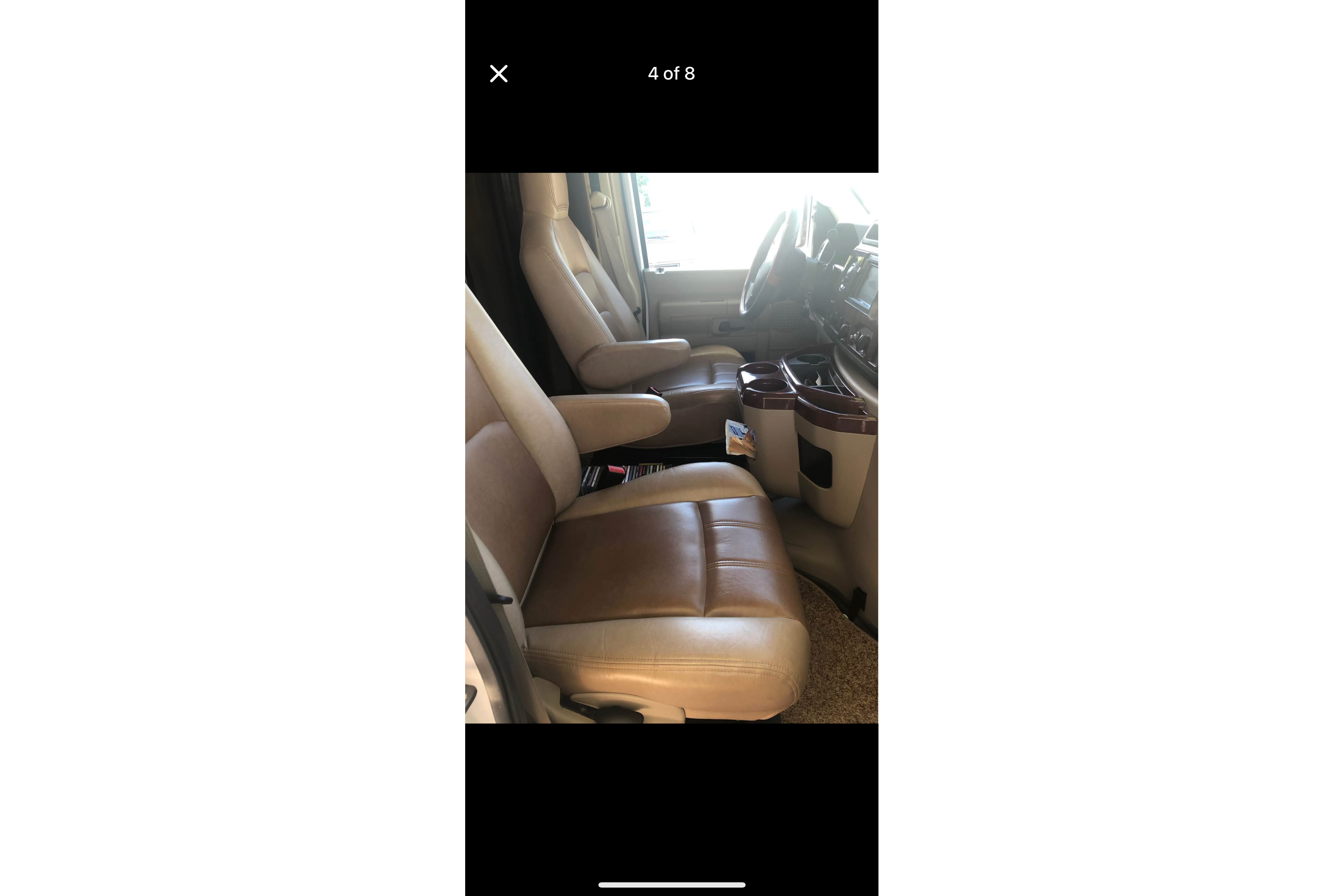 John’s Coachmen Concord Class C