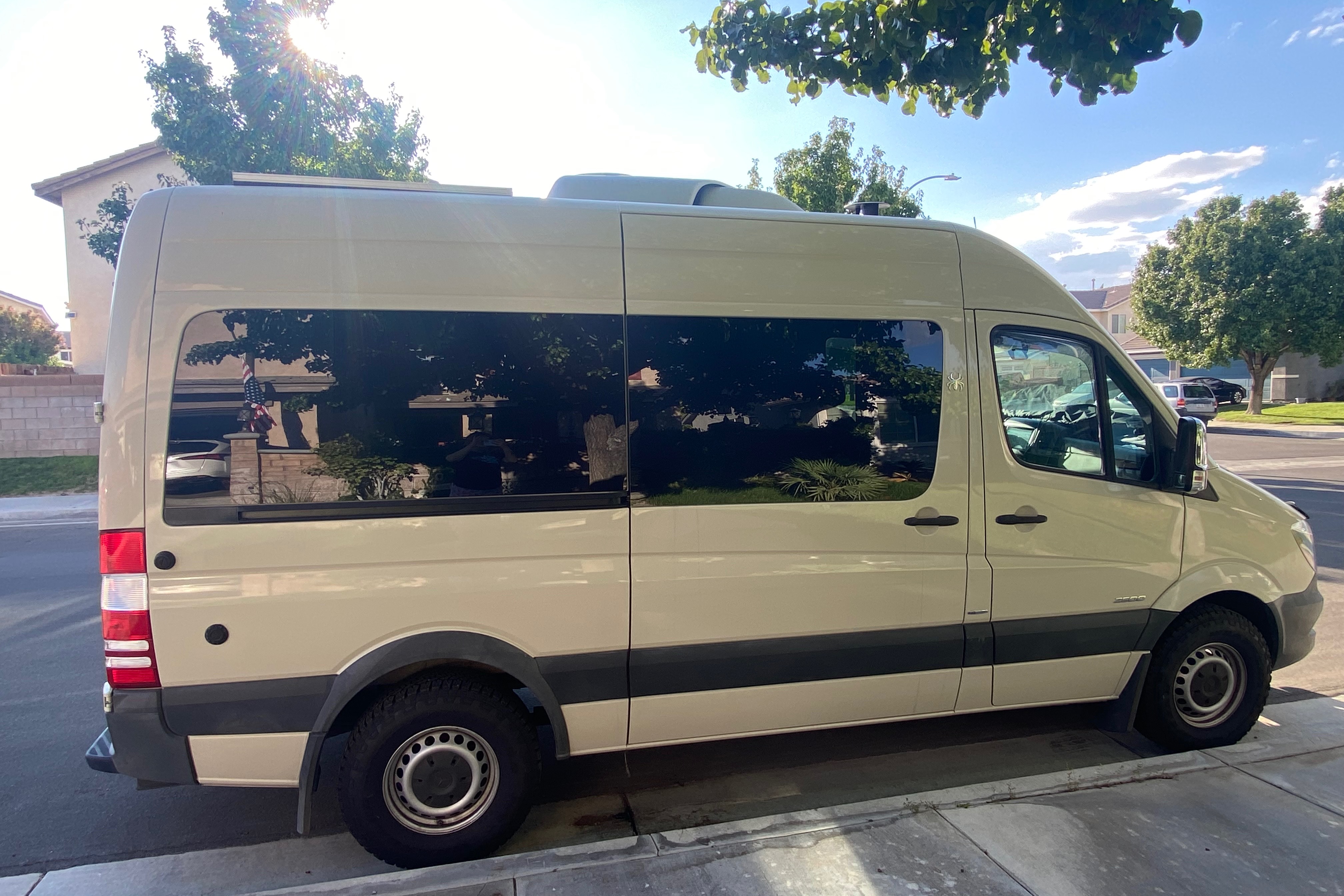 Francisco's Mercedes-Benz Sprinter Class B