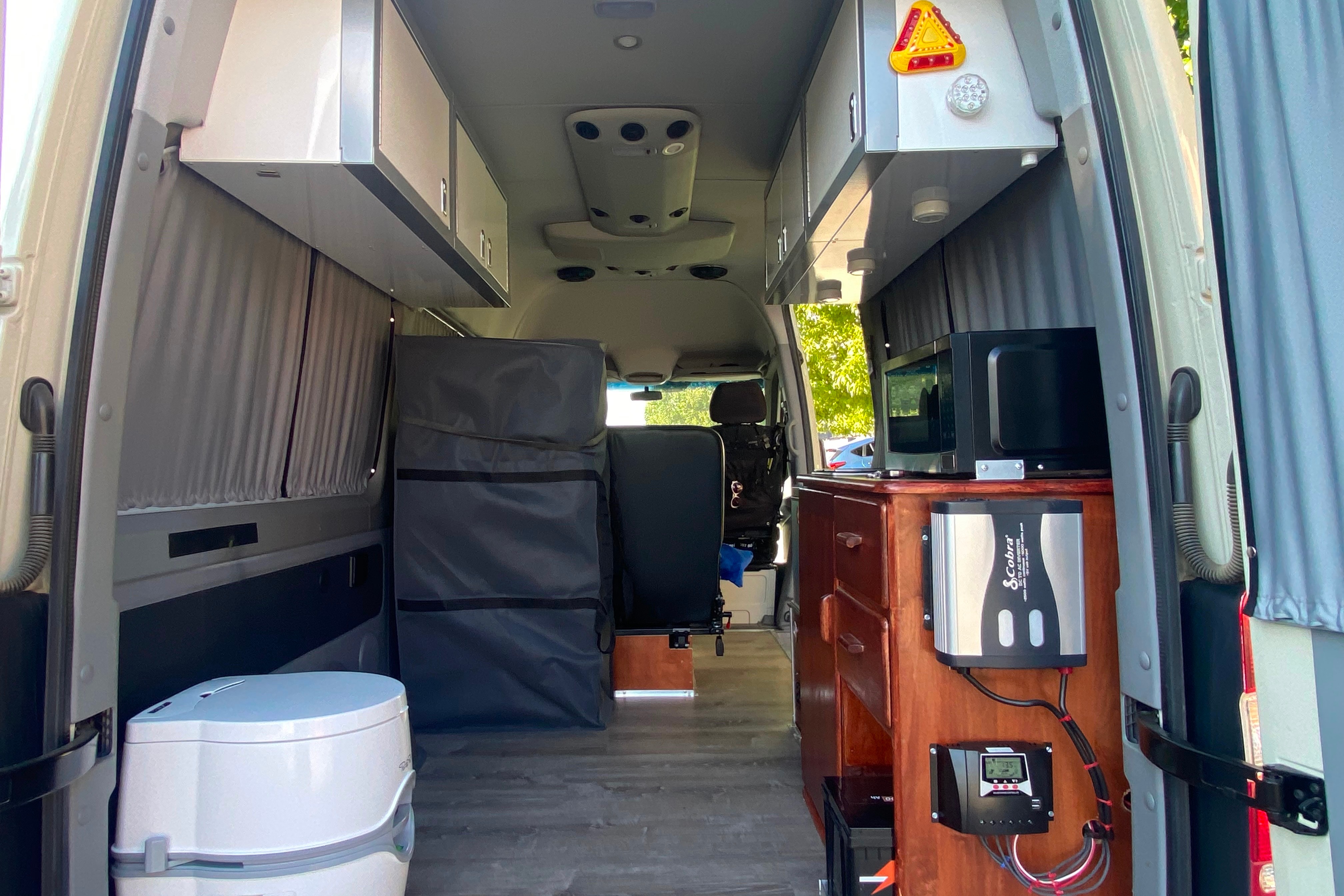 Francisco's Mercedes-Benz Sprinter Class B