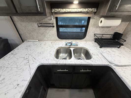 Barre's Highland Ridge RV Open range 2804rk Travel Trailer