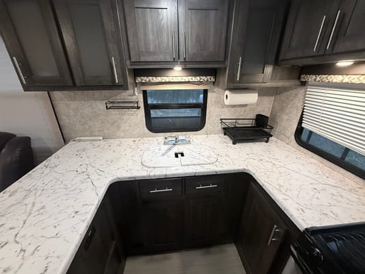 Barre's Highland Ridge RV Open range 2804rk Travel Trailer