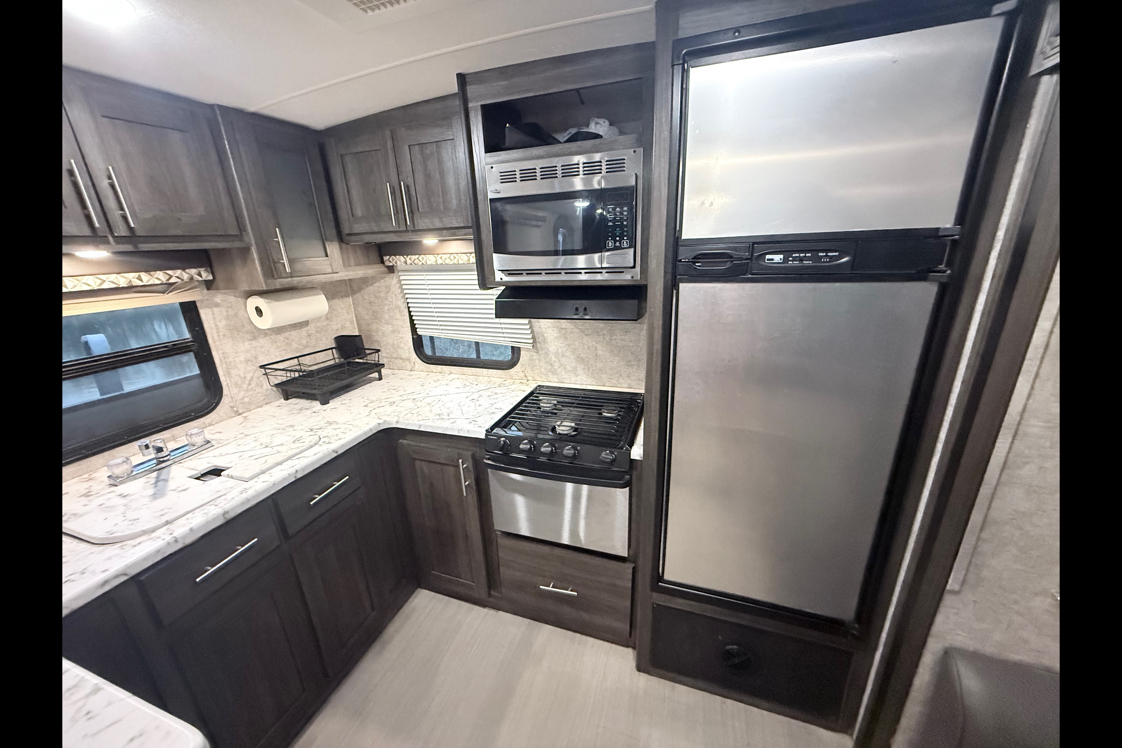 Barre's Highland Ridge RV Open range 2804rk Travel Trailer