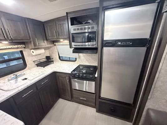 Barre's Highland Ridge RV Open range 2804rk Travel Trailer