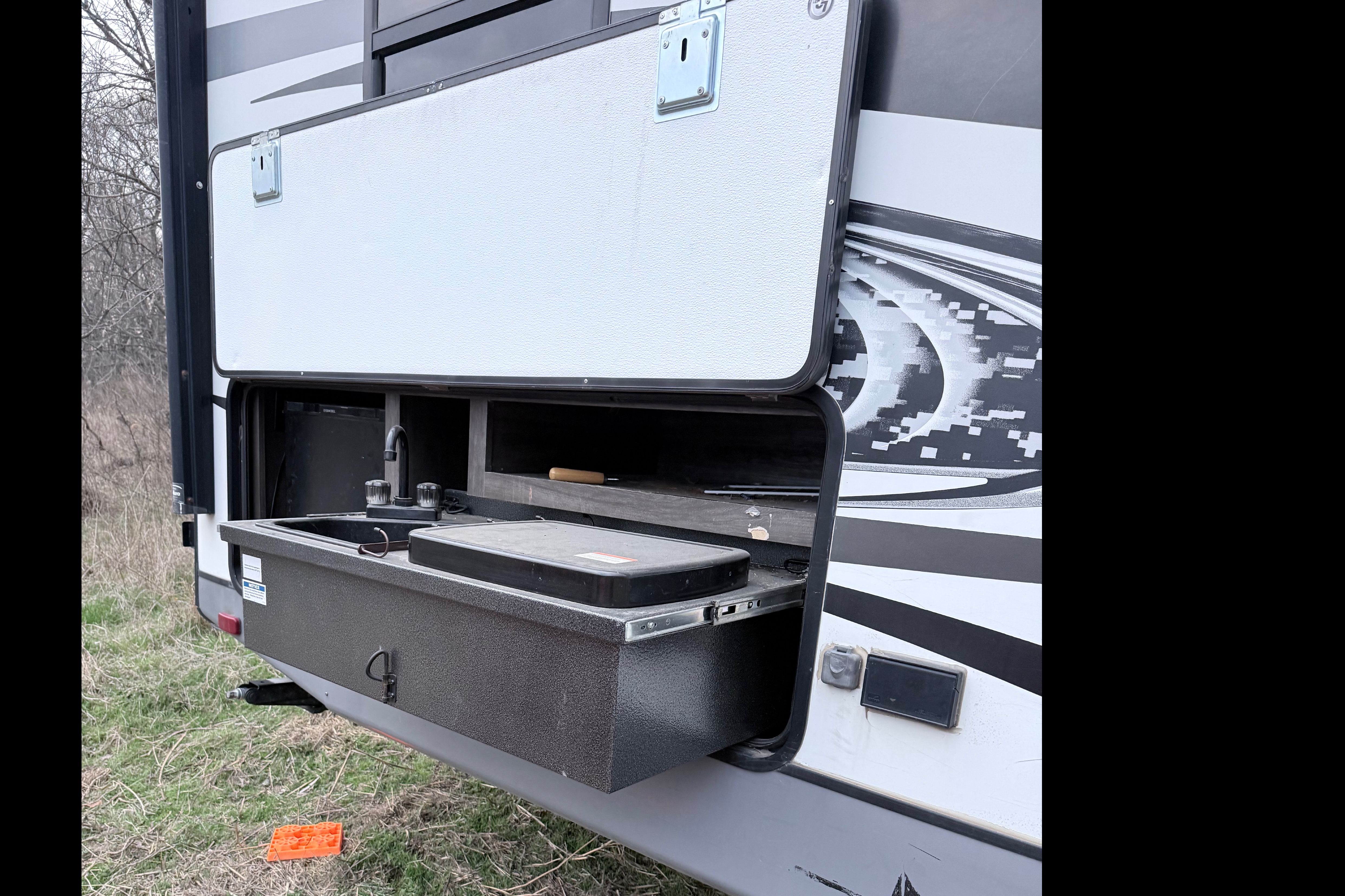 Barre's Highland Ridge RV Open range 2804rk Travel Trailer