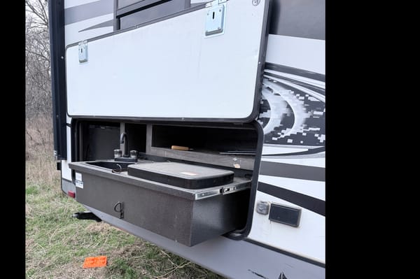 Barre's Highland Ridge RV Open range 2804rk Travel Trailer