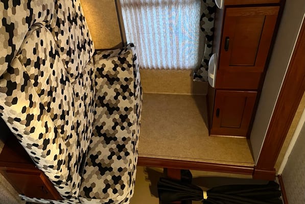 Vie Rider Forest River sunseeker Classe C