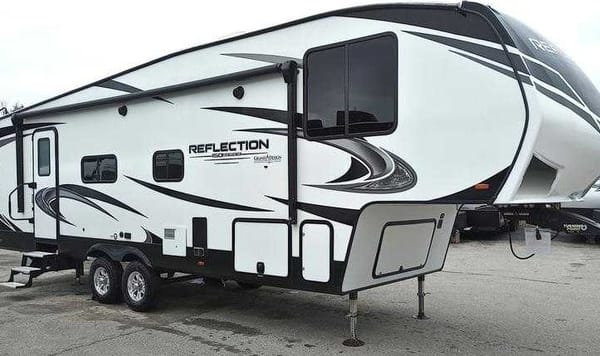 Fifth Wheel Grand Design Reflection 268BH