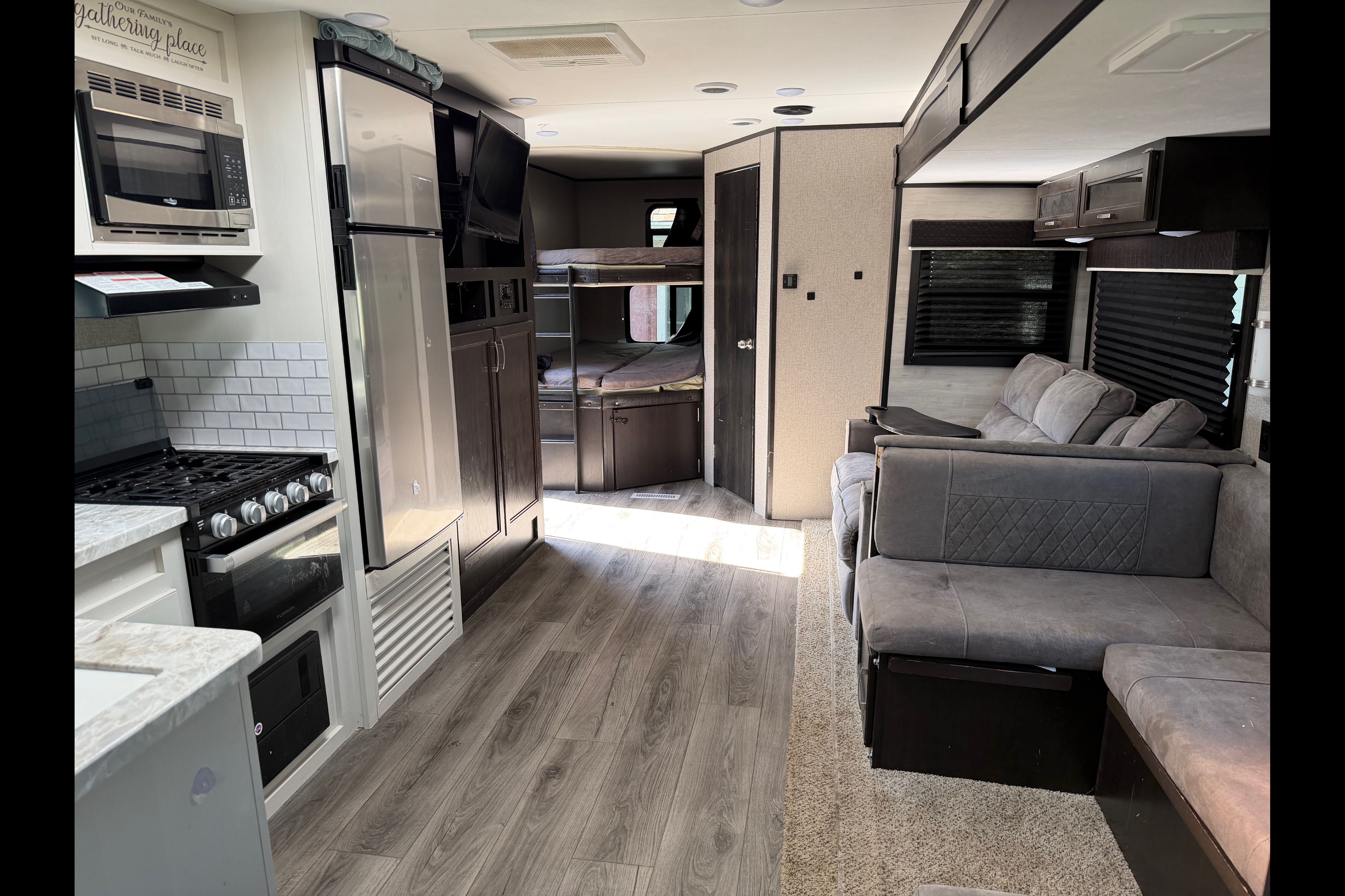 dylan's Jayco Jayflight 28bhs Travel Trailer