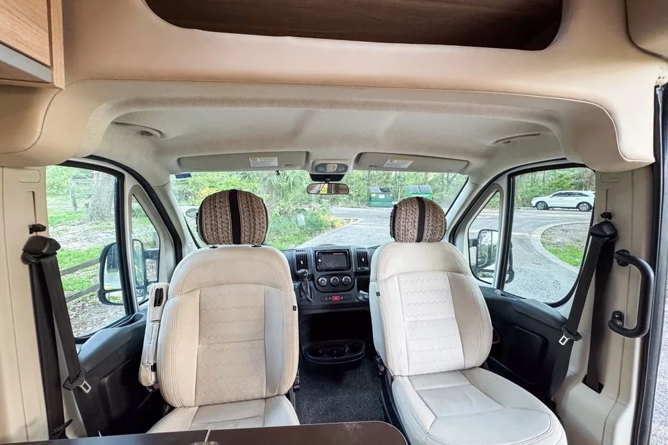 Adventure Van - Built for the Beach! - 2018 Hymer Aktiv