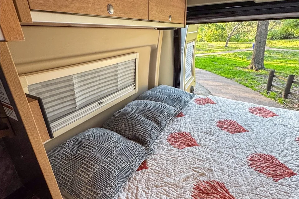 Adventure Van - Built for the Beach! - 2018 Hymer Aktiv