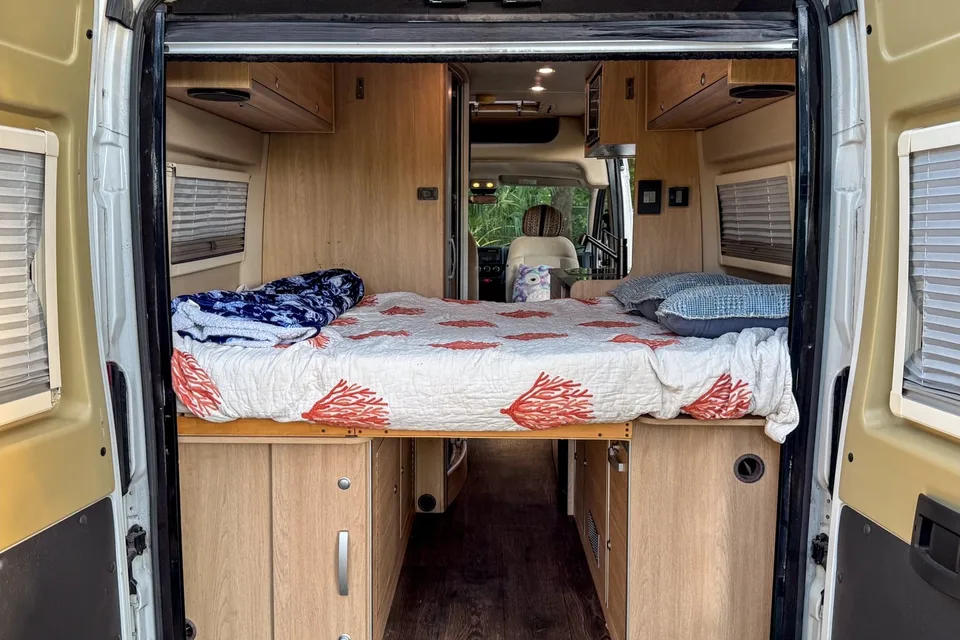 Adventure Van - Built for the Beach! - 2018 Hymer Aktiv