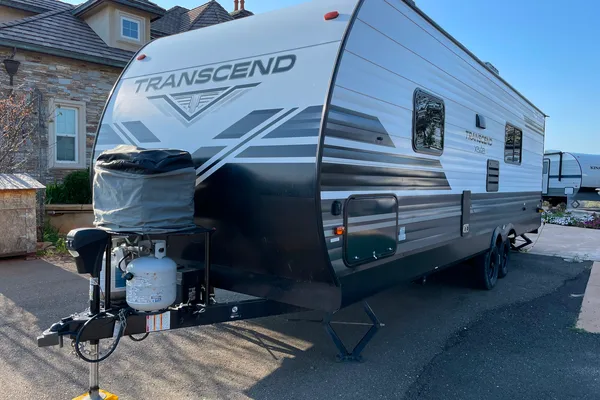 Spacious Clean 29' Grand Design Travel Trailer