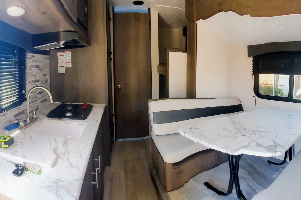 RV Retreat Clipper Travel Trailer