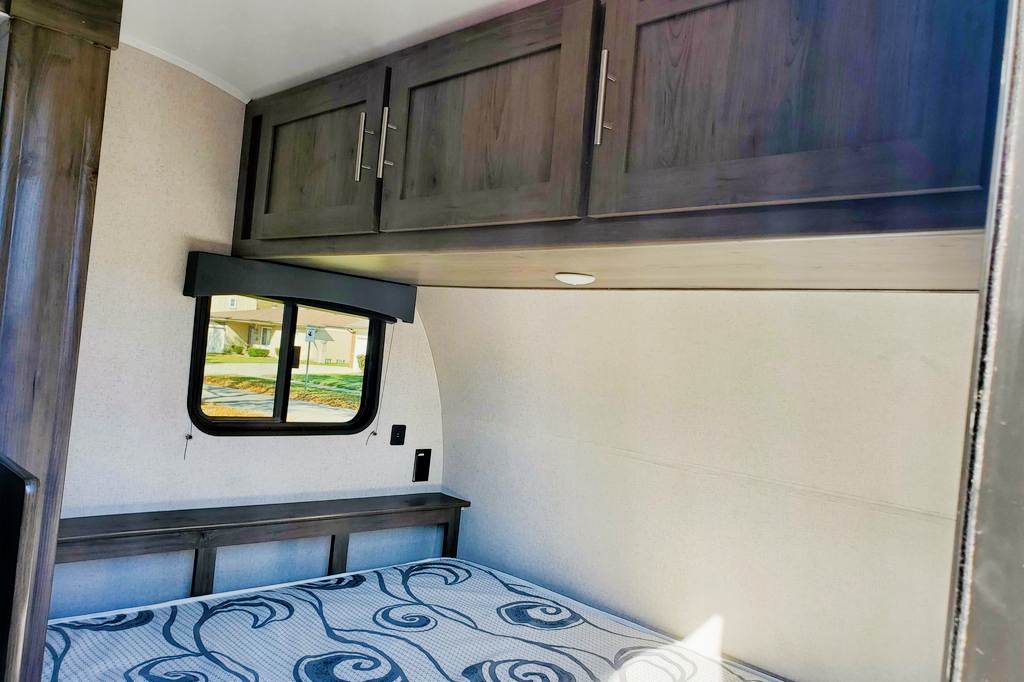 RV Retreat Clipper Travel Trailer