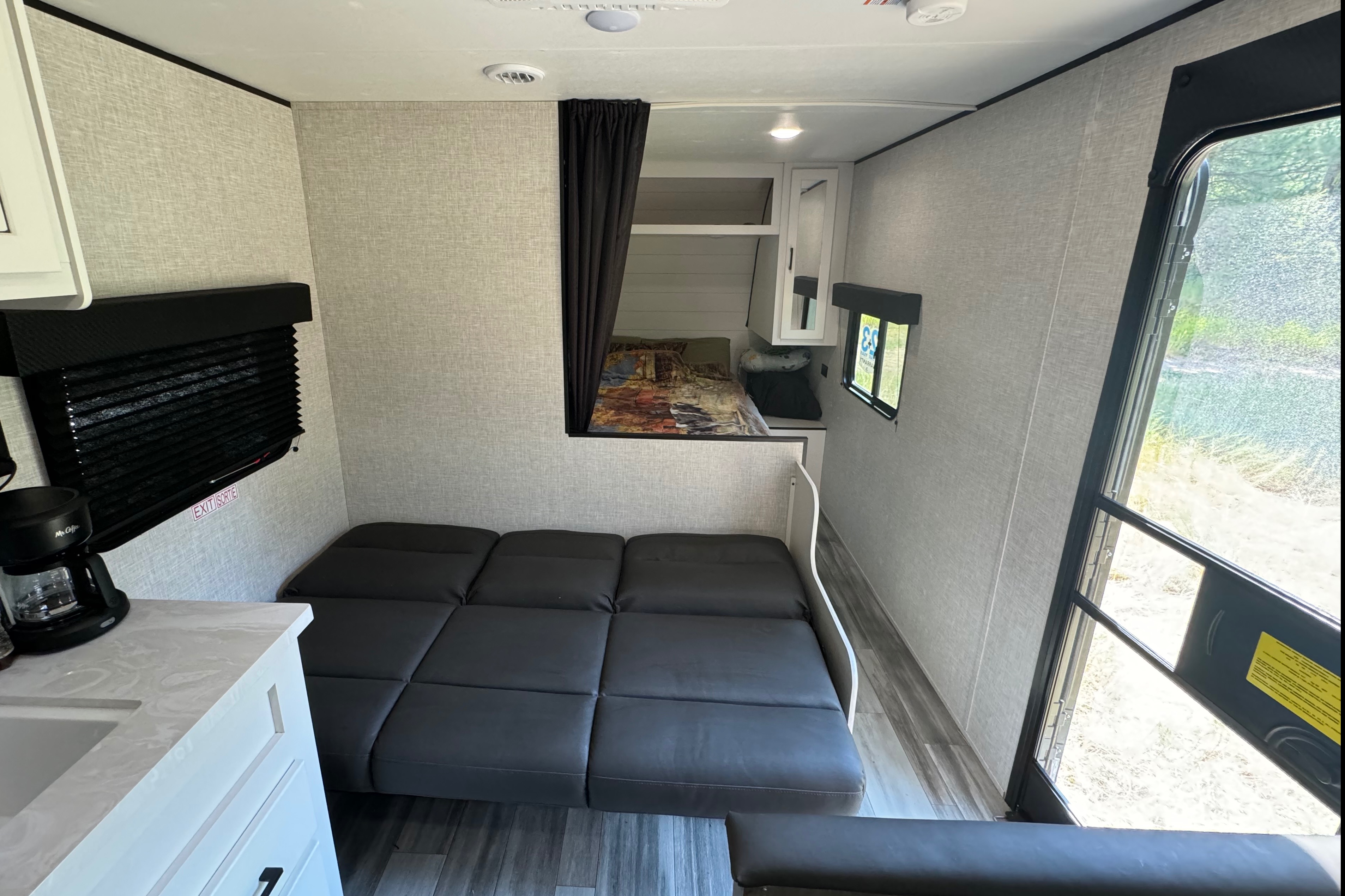 Beckler Family Jayco 260BHW