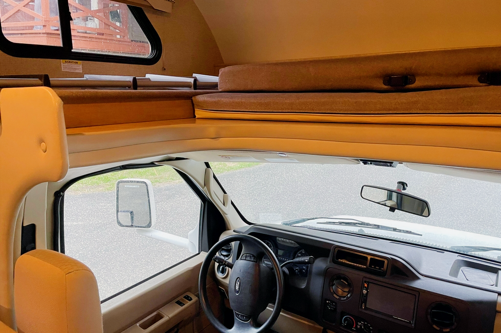 Clarence the Camper - 2018 Thor Motor Coach Four Winds 22E Class C