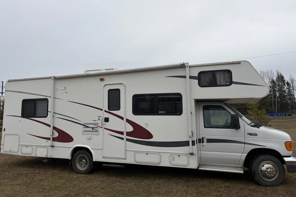 Forest River Sunseeker 30’ Classe C