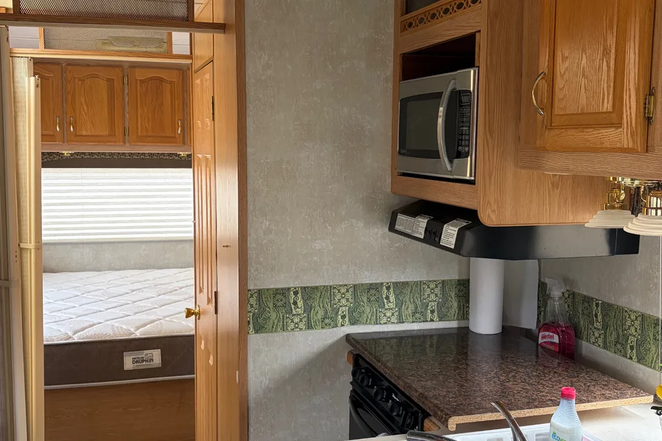 Forest River Sunseeker 30’ Classe C