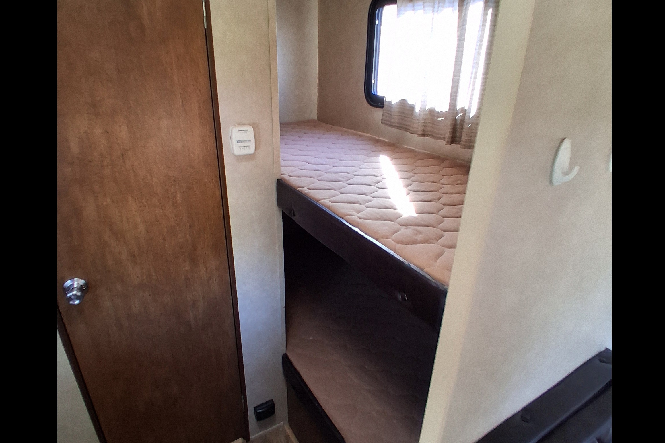 Let'z Go Glamping's 19.5 foot Bunkhouse