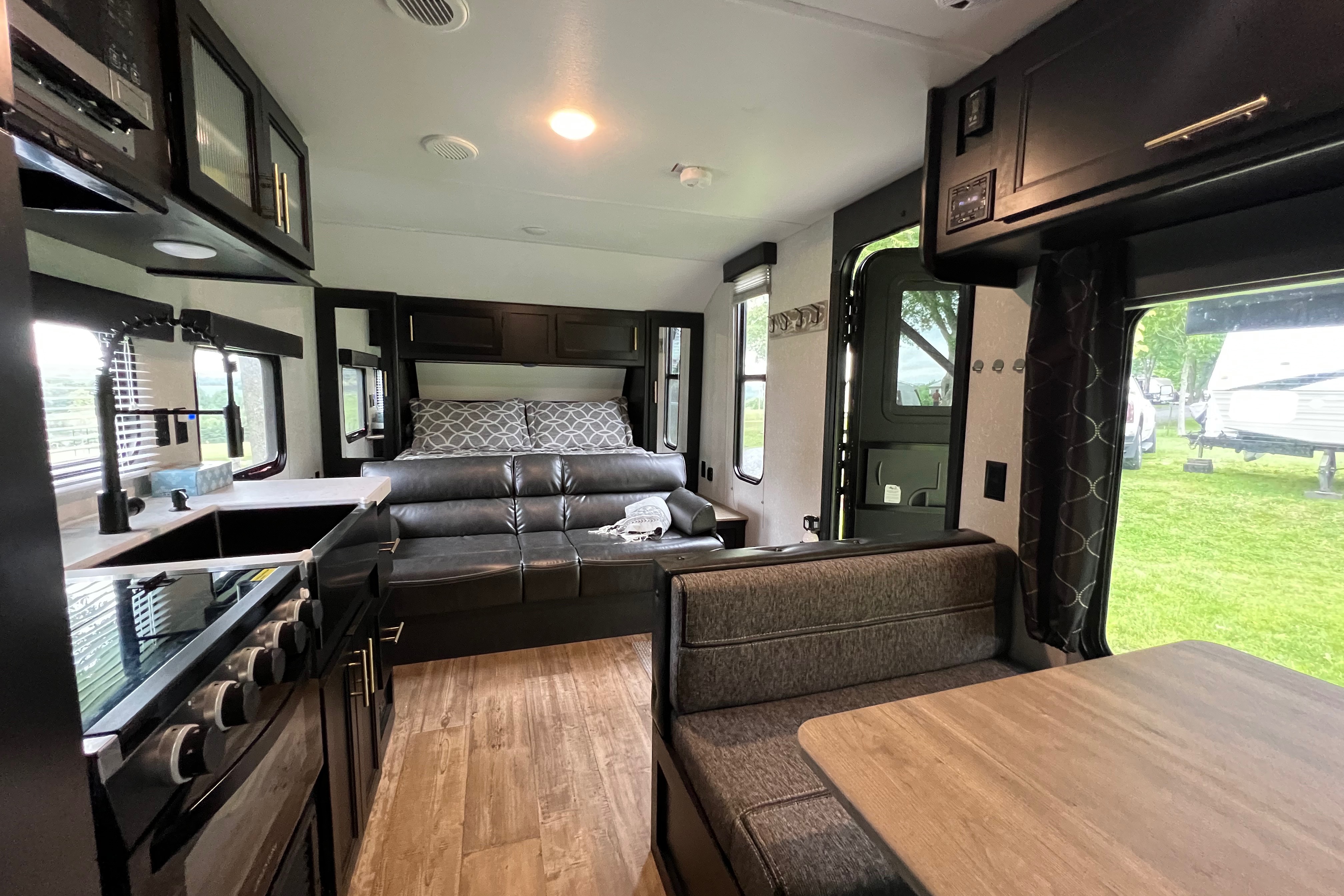 Alexandre's Greywolf 22mkse Travel Trailer