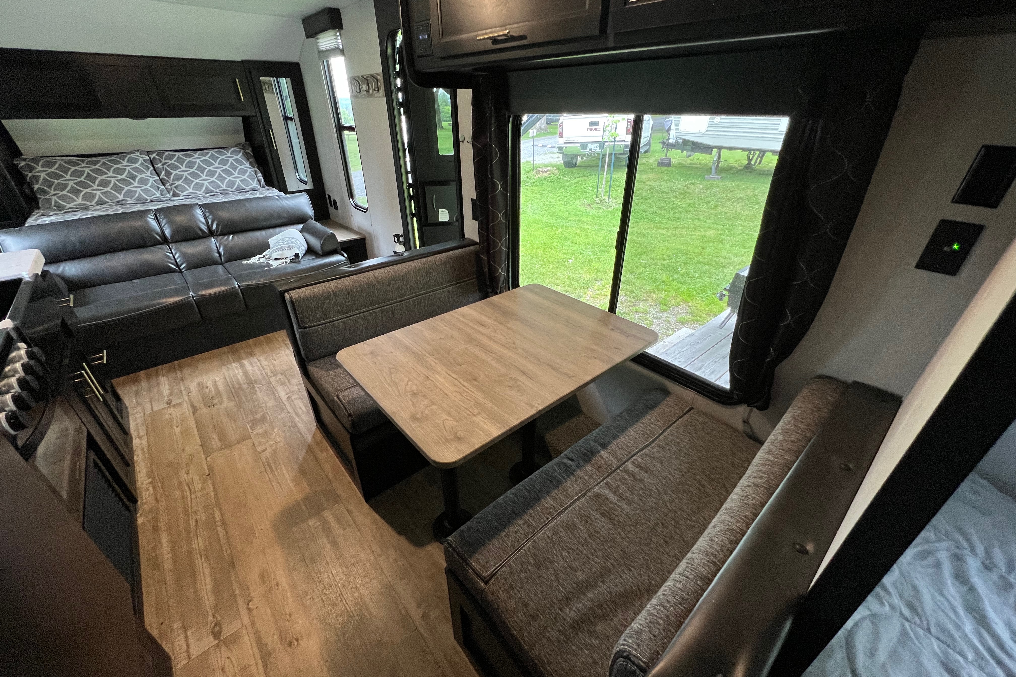 Alexandre's Greywolf 22mkse Travel Trailer