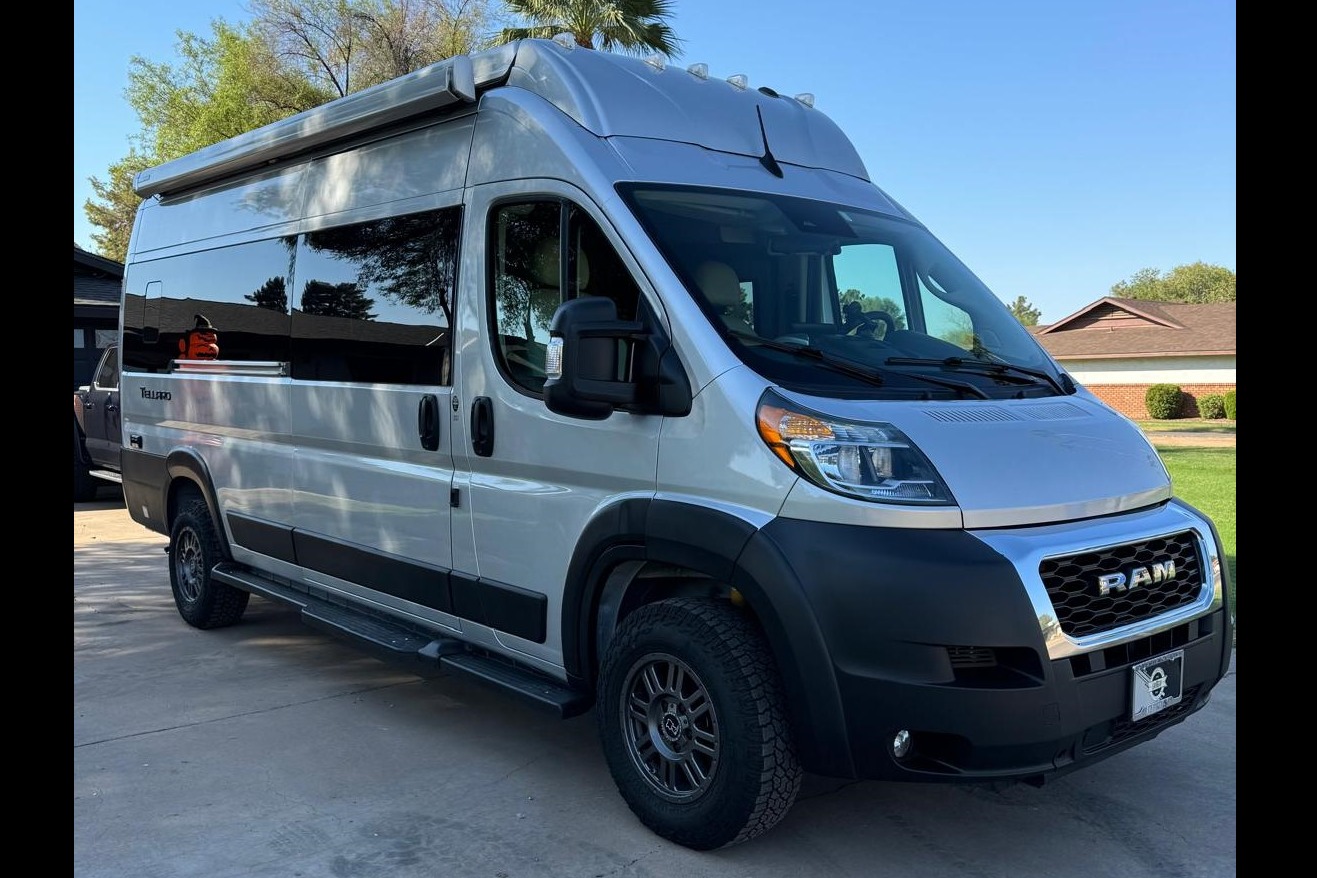 Thor Tellaro Motorhome 