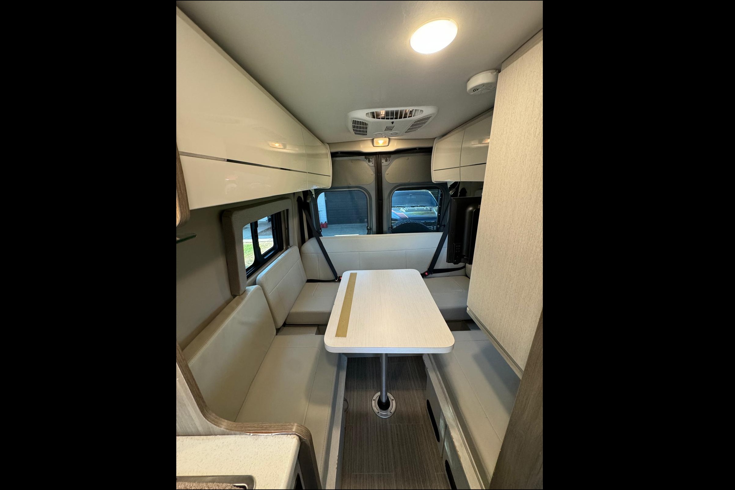 Thor Tellaro Motorhome 