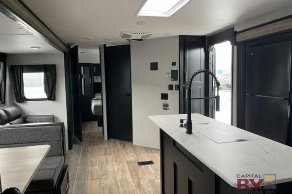 Lael Family Bunk House