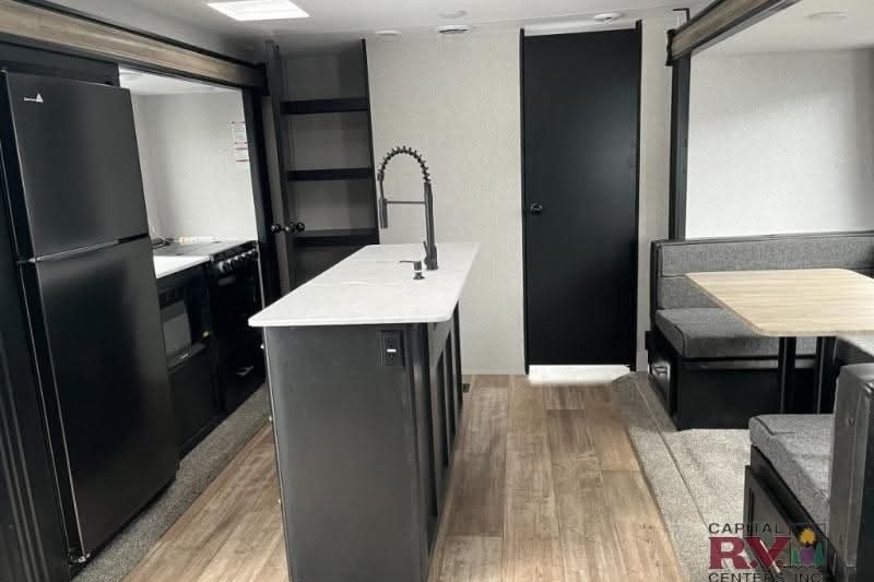 Lael Family Bunk House